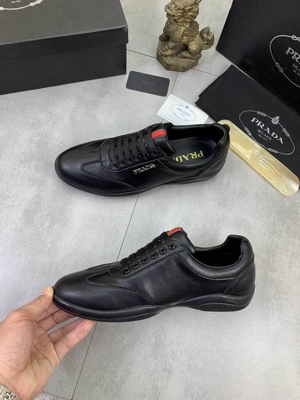 Prada Men's Shoes 570